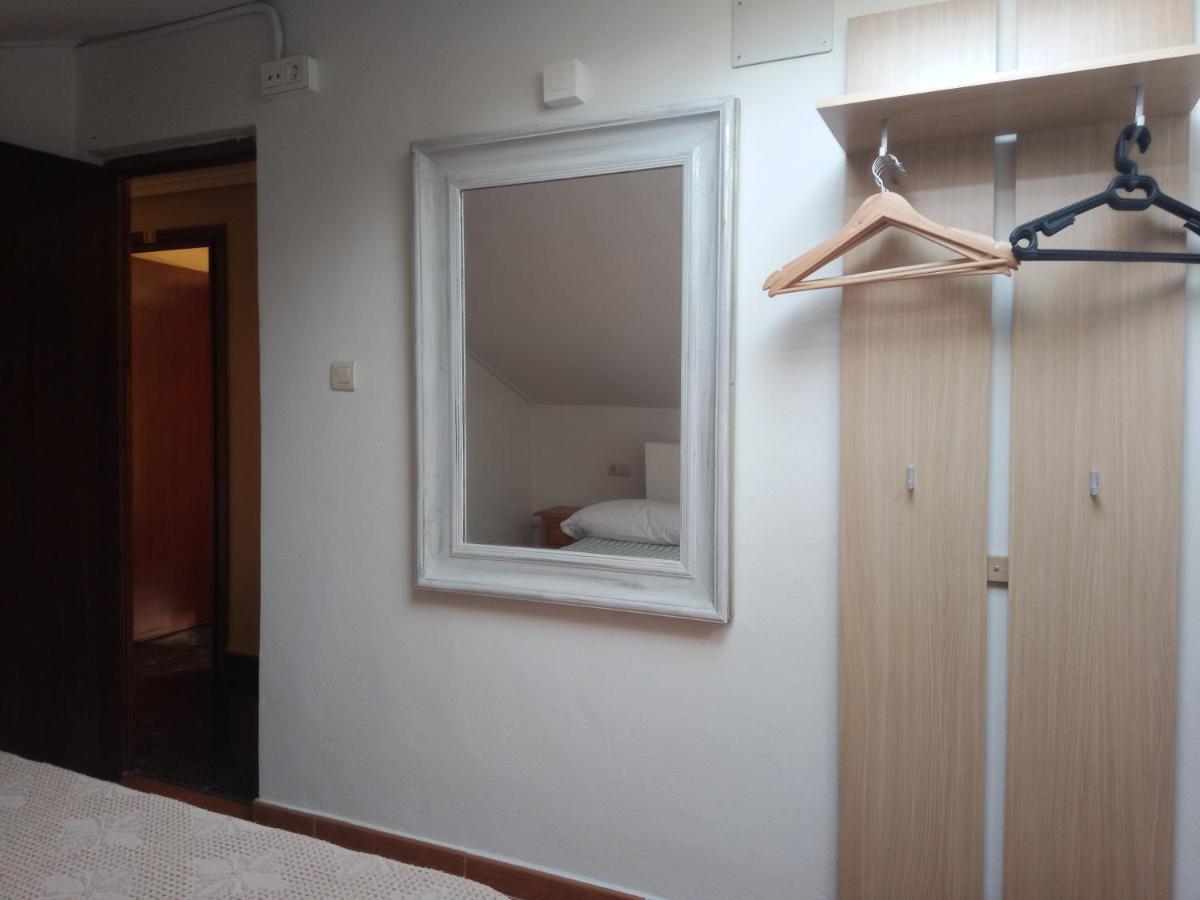 Pension ** Abaca Gijón Exterior foto